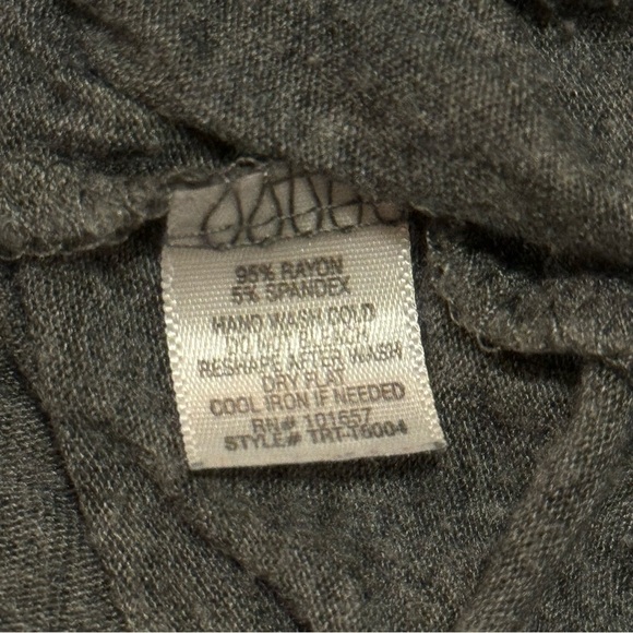 Women’s Tresics V-neck Tank Top - Picture 6 of 6